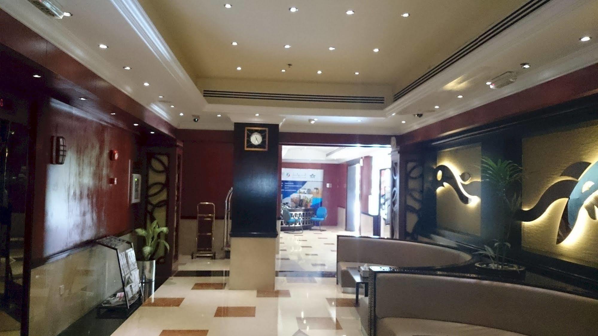 Sandras Inn Dubaj Zewnętrze zdjęcie
