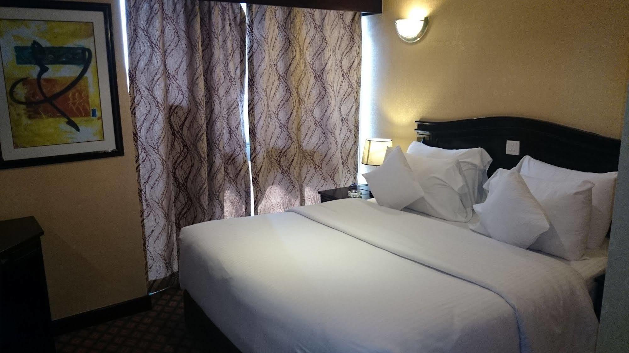 Sandras Inn Dubaj Zewnętrze zdjęcie