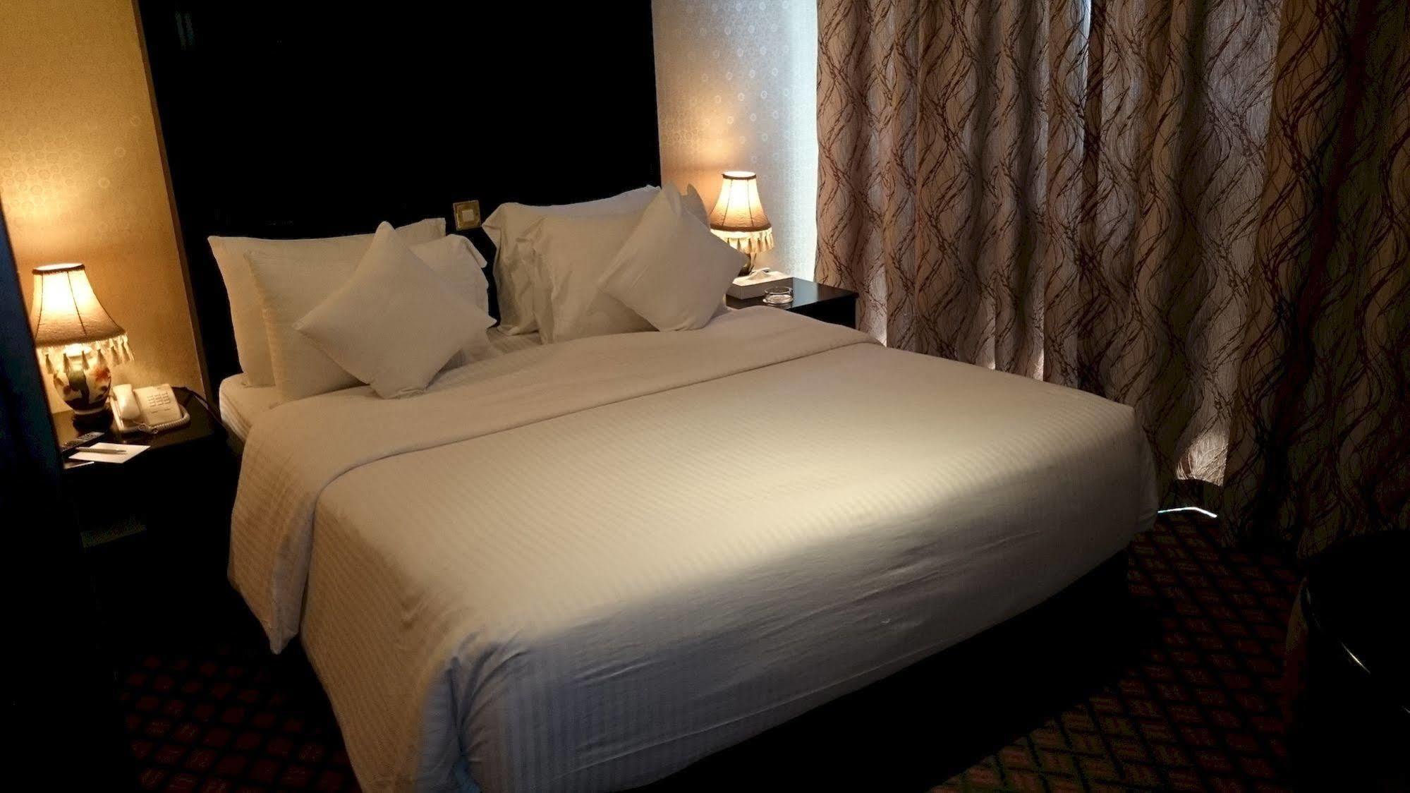 Sandras Inn Dubaj Zewnętrze zdjęcie
