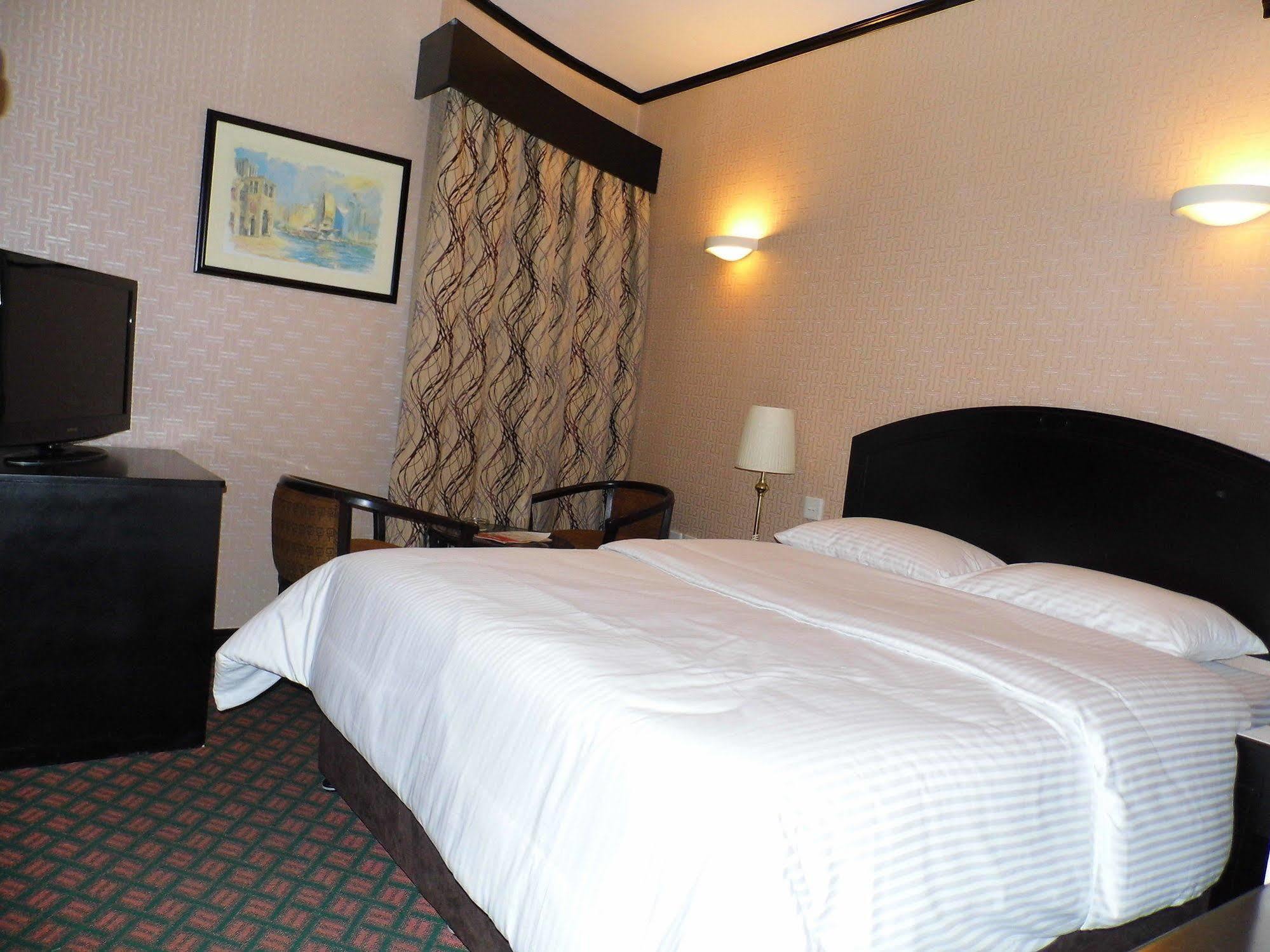 Sandras Inn Dubaj Zewnętrze zdjęcie